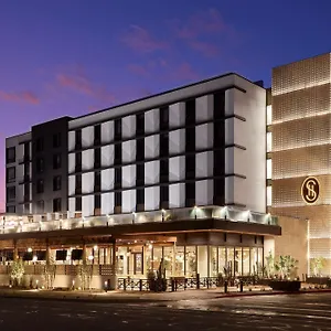 https://senna-house-scottsdale-curio-collection-by-hilton.scottsdalehotels.org