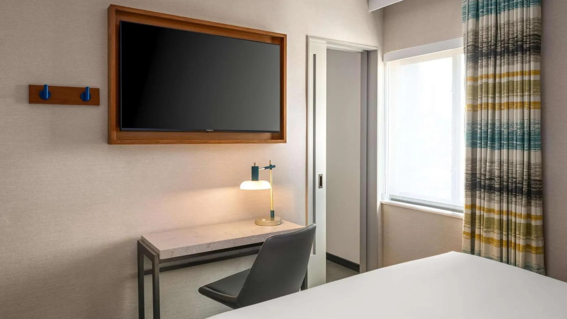 Hotel The Nedia, BW Signature Collection New York